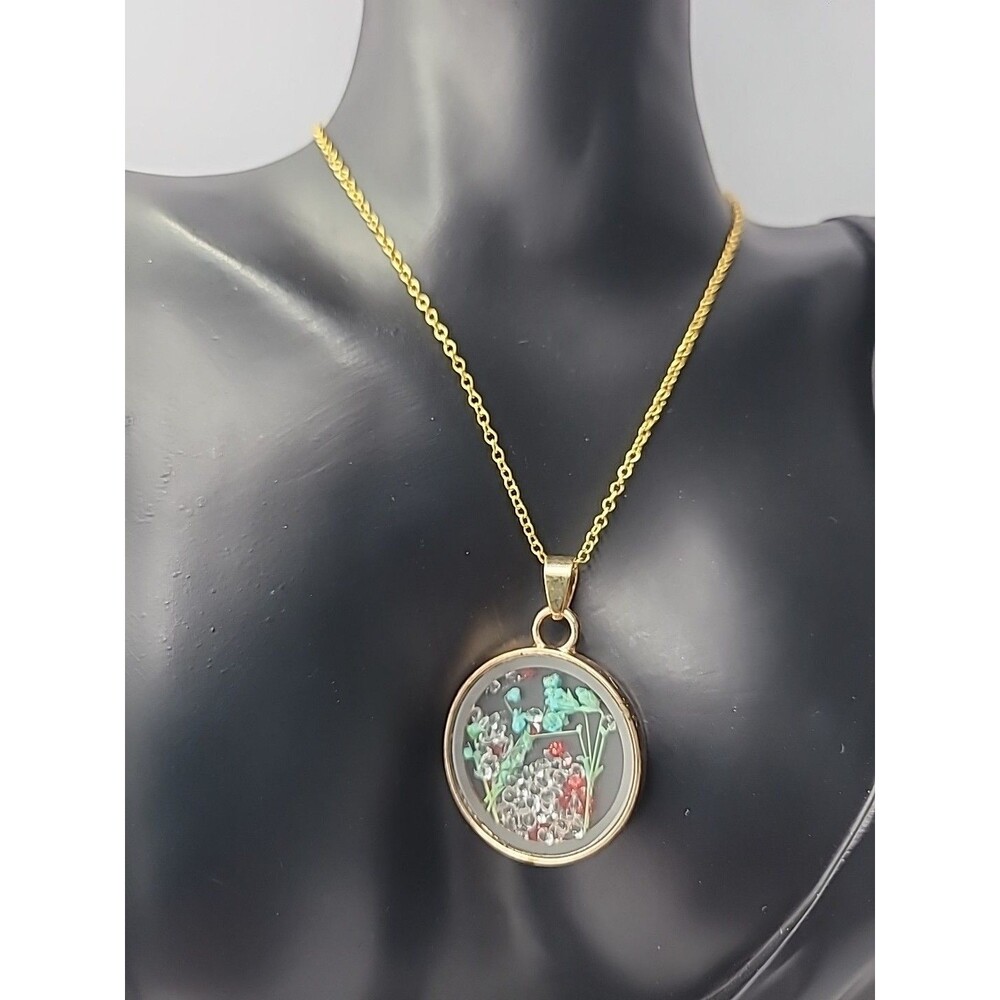 Vintage Gold Tone Floating‎ Locket Necklace Botanical Shaker Pendant Glass